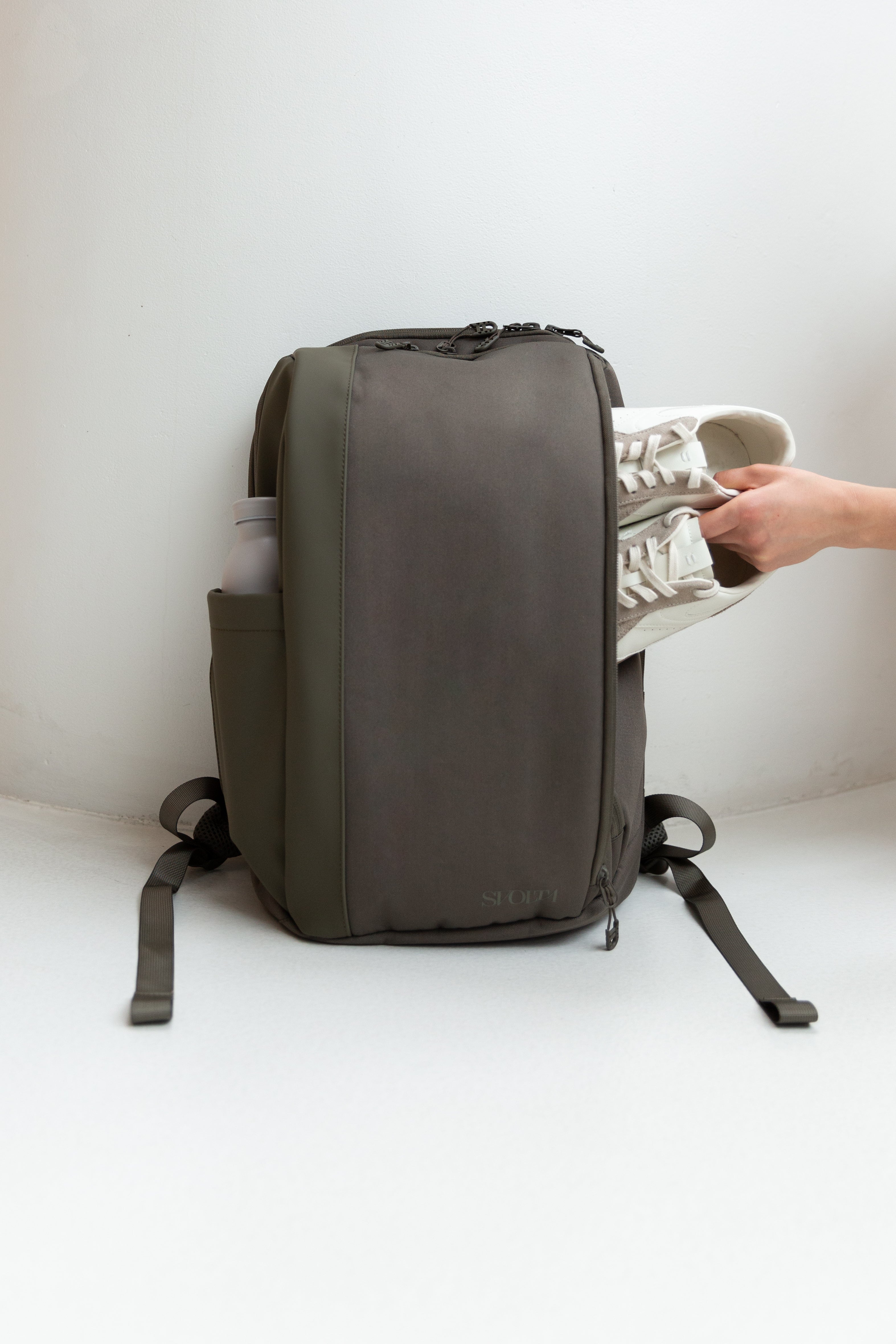 Move Backpack